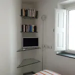 Alojamento de Acomodação e Pequeno-almoço Varò