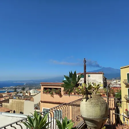 Varò * Taormina