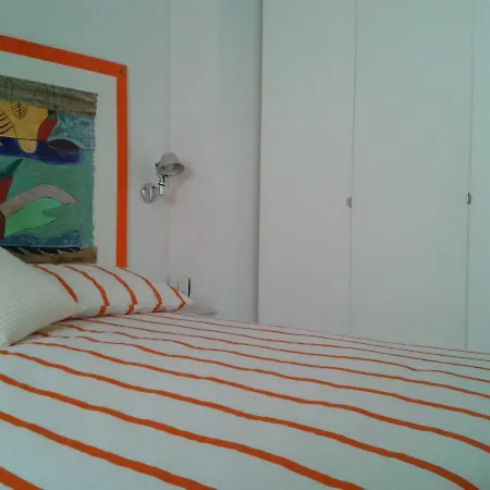 Varo לינה וארוחת בוקר